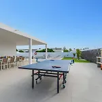 Catherina Villa